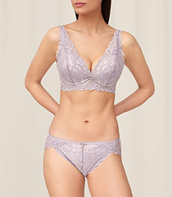 Comfort Touch Non-Wired Padded Bra in Neutral Beige